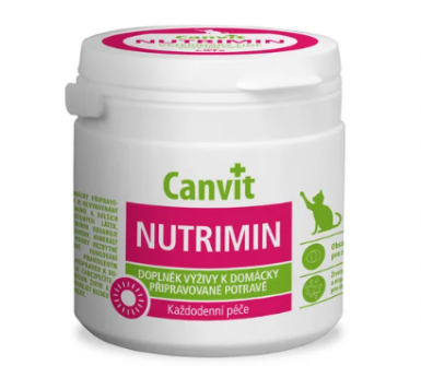 Canvit Nutramin For Cats suplement diety dla kotów dostarcza niezbędnych witamin, minerałów oraz mikro- i makroelementów