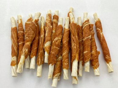 Alda Przysmak dla psa kabanos zawijany z łososiem i dorszem 500g