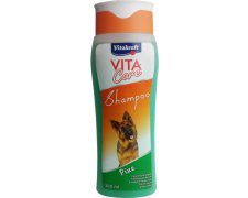Vitakraft Vita Care Szampon sosnowy z olejkiem norkowym dla psa 300ml